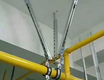 闸阀支撑架的质量要求。价格决定了定南抗震支撑框架的质量。